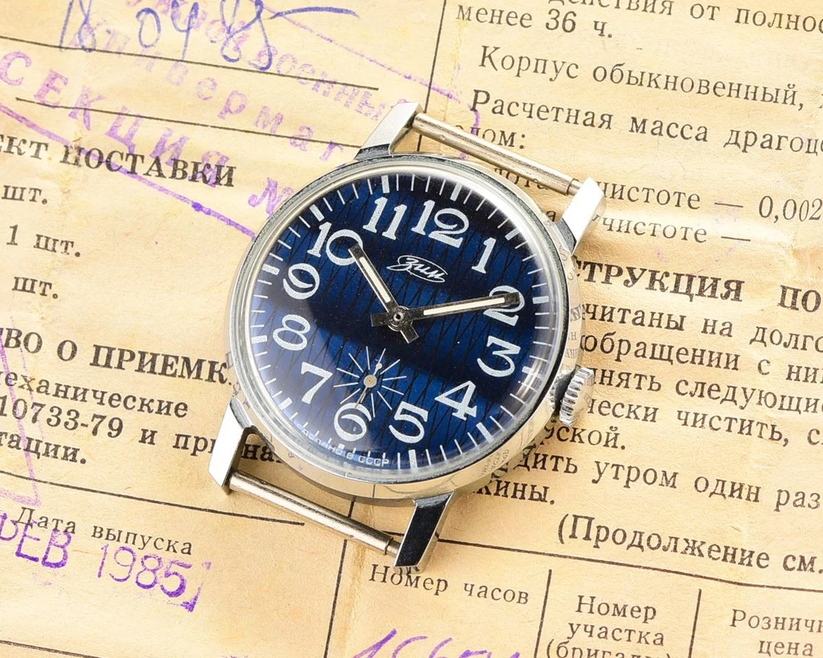 TIME CAPSULE: Soviet mechanical Zim watch in box – New Old Stock (NOS)!
