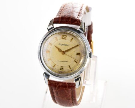 RARE! Beautiful vintage soviet wrist watch from 50s - Kirovskie 1MWF