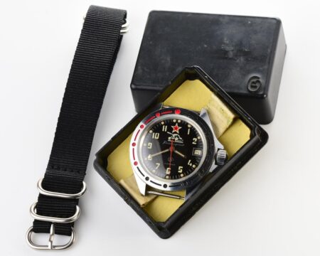 Excellent Vostok Komandirskie mechanical watch – TANK!