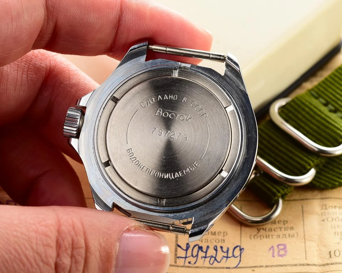 TIME CAPSULE: Vostok Komandirskie Parachute – mechanical watch – New Old Stock (NOS)!