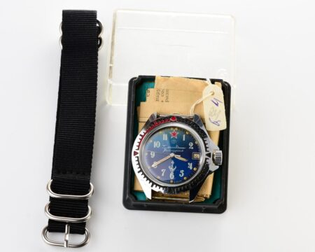 Excellent Vostok Commander's watch - Komandirskie Submarine with box and paper!