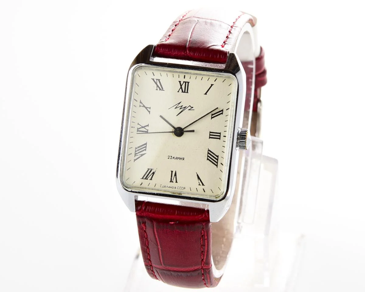 Soviet vintage mechanical watch Luch