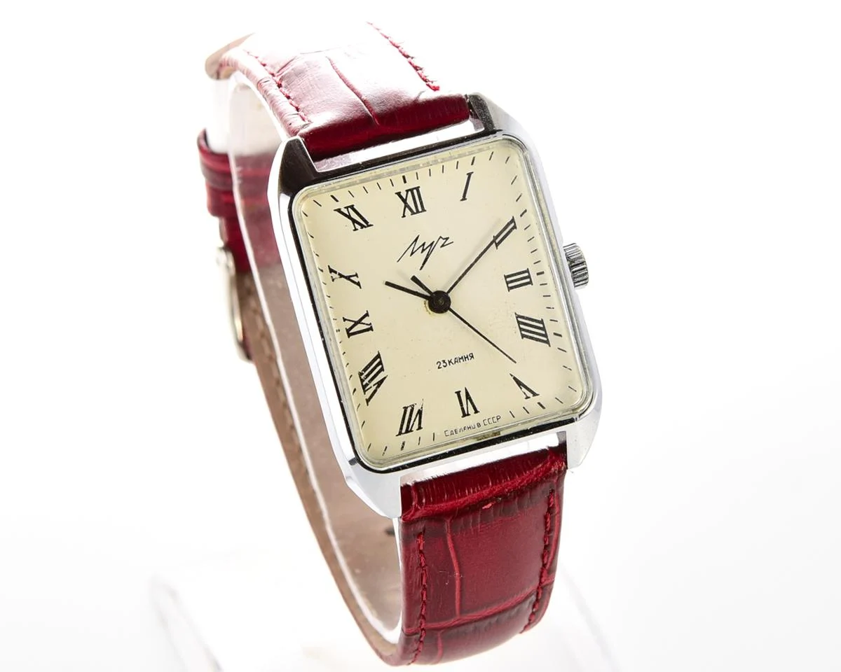 Soviet vintage mechanical watch Luch