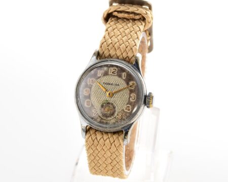 Soviet mechanical POBEDA watch in "hermetic" case, ChChZ, from 1956 with engraved back!