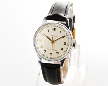 Excellent vintage POBEDA watch with central seconds hand and diamond shaped crown, from 1954!