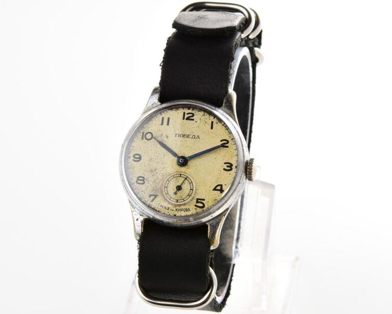 Vintage soviet mechanical POBEDA wrist watch, 3rd quarter of 1951