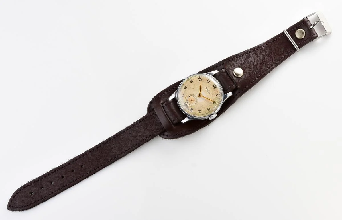 Vintage Soviet mechanical Pobeda wrist watch, from 1955