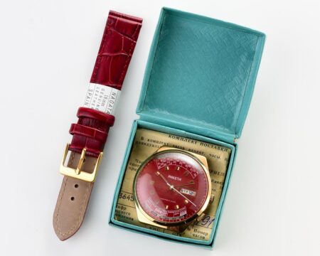 TIME CAPSULE: Vintage soviet Raketa gold-plated perpetual calendar watch - New Old Stock(NOS)!
