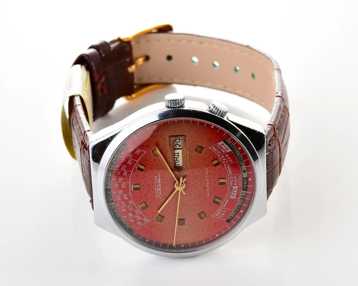 Soviet Raketa perpetual calendar mechanical watch