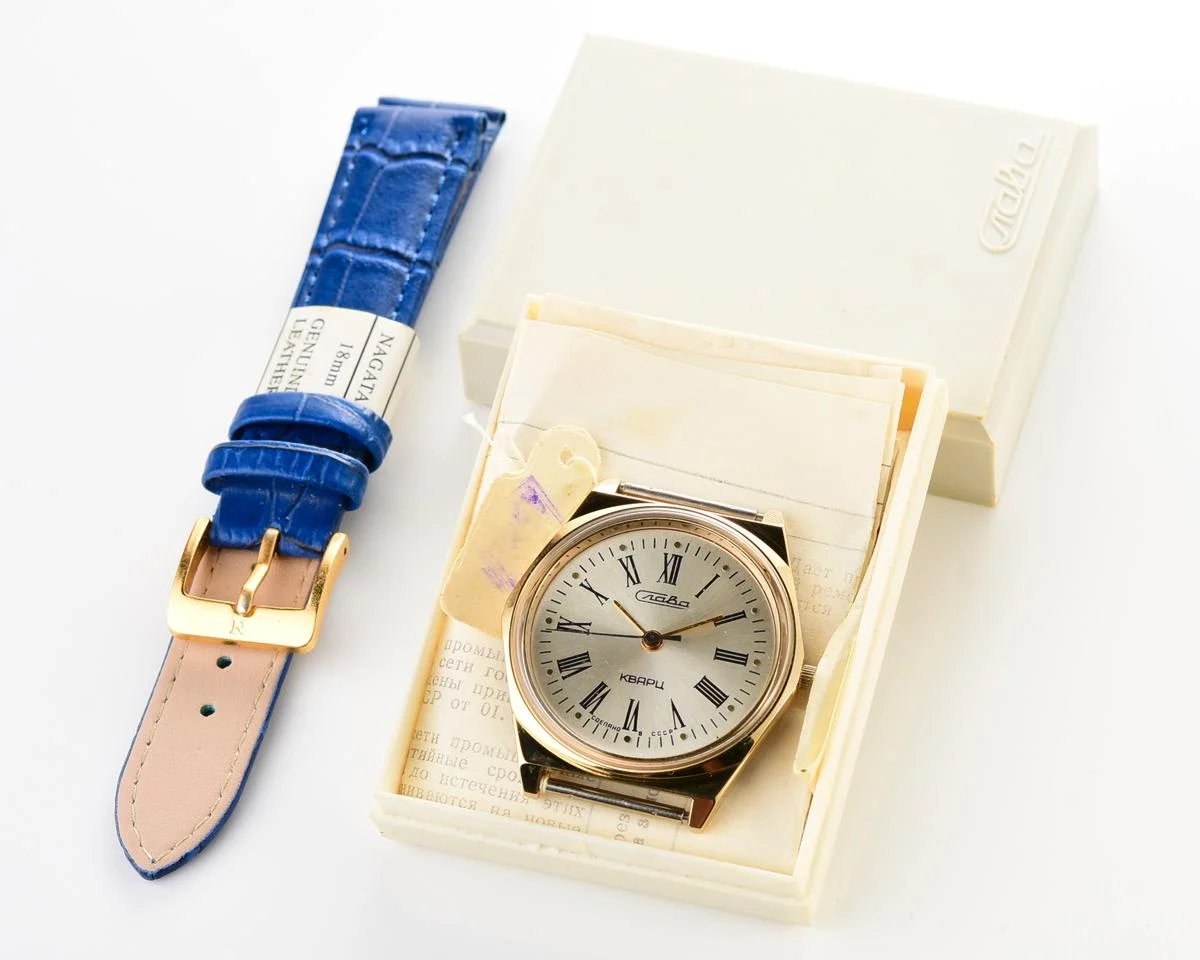 TIME CAPSULE: Soviet Slava with quartz movement – New Old Stock (NOS)!