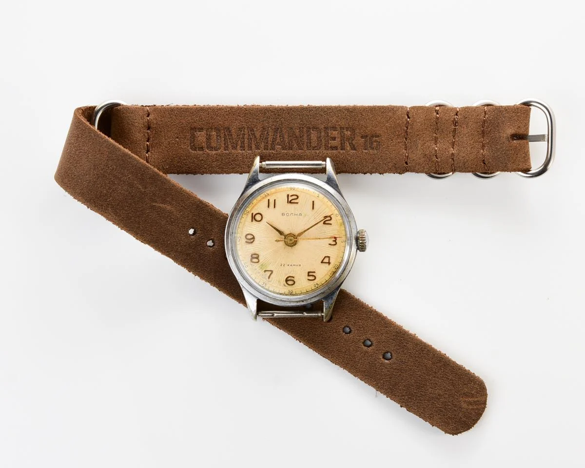 Soviet Volna 22 jewels vintage mechanical watch - 2nd quarter of 1960!