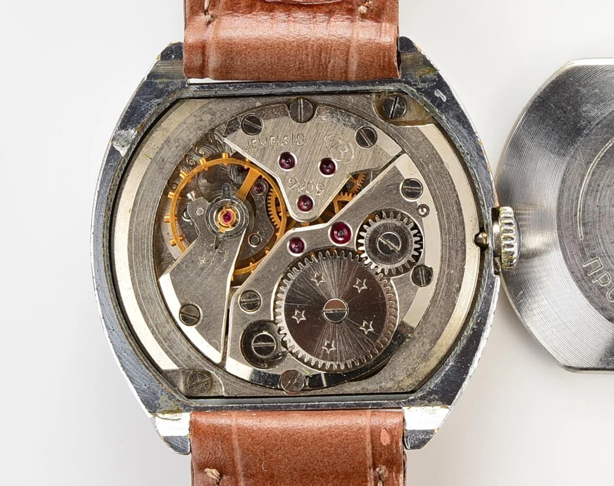 Vintage Soviet Wostok (Vostok) mechanical wrist watch