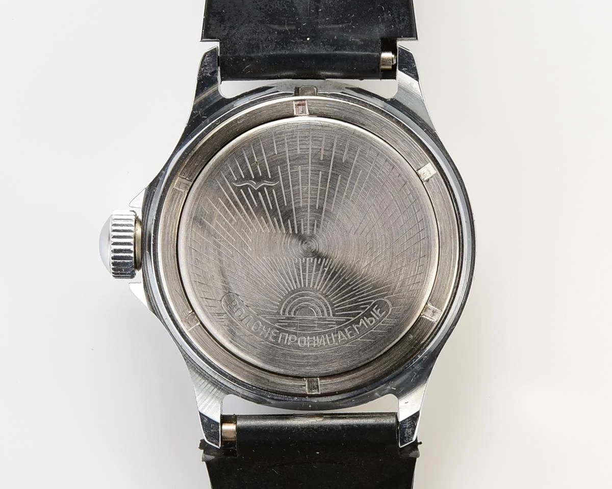 🇺🇦 TIME CAPSULE: Vostok Commander’s Junior mechanical watch – New Old Stock (NOS)!