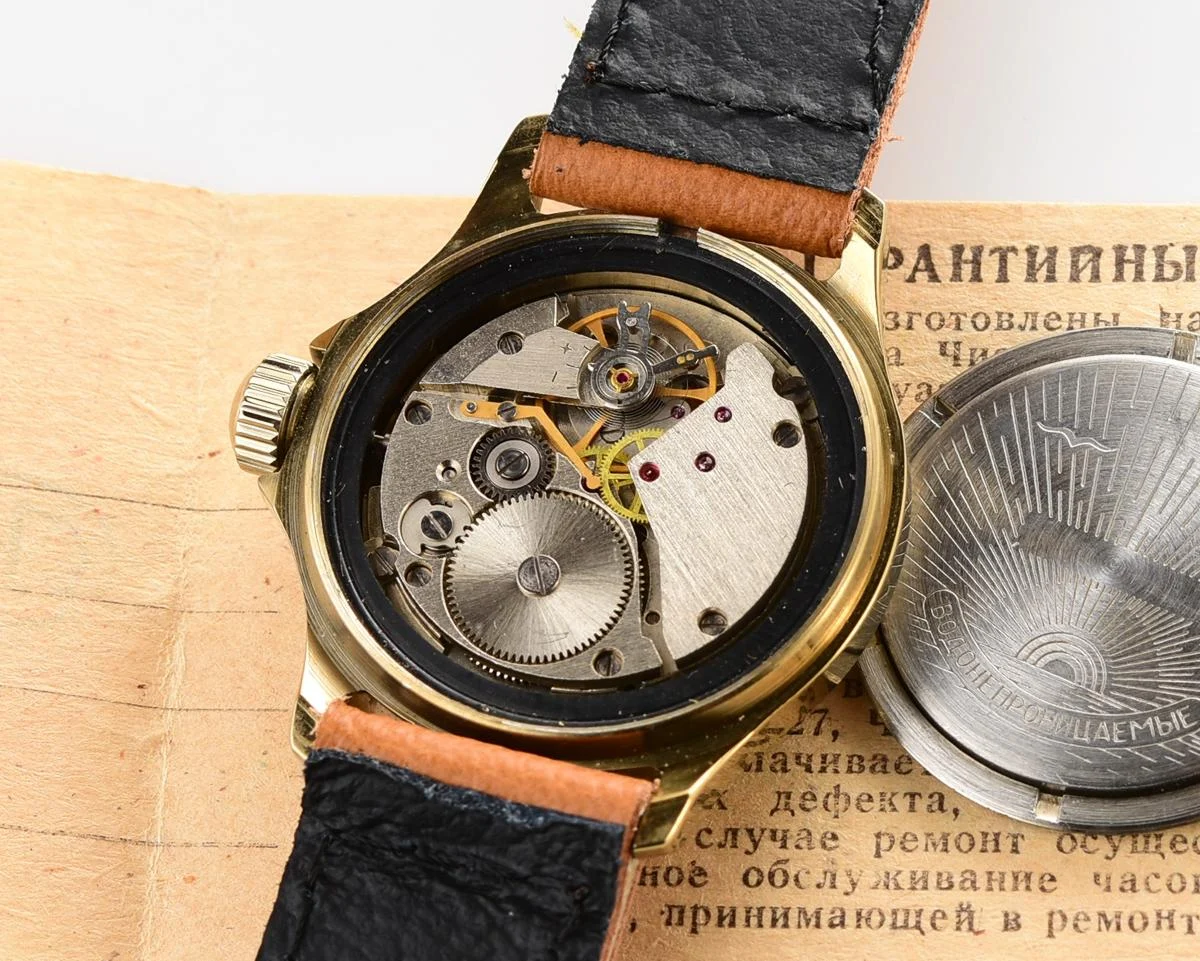 🇺🇦 TIME CAPSULE: Vostok Commander’s Junior mechanical watch – New Old Stock (NOS)!
