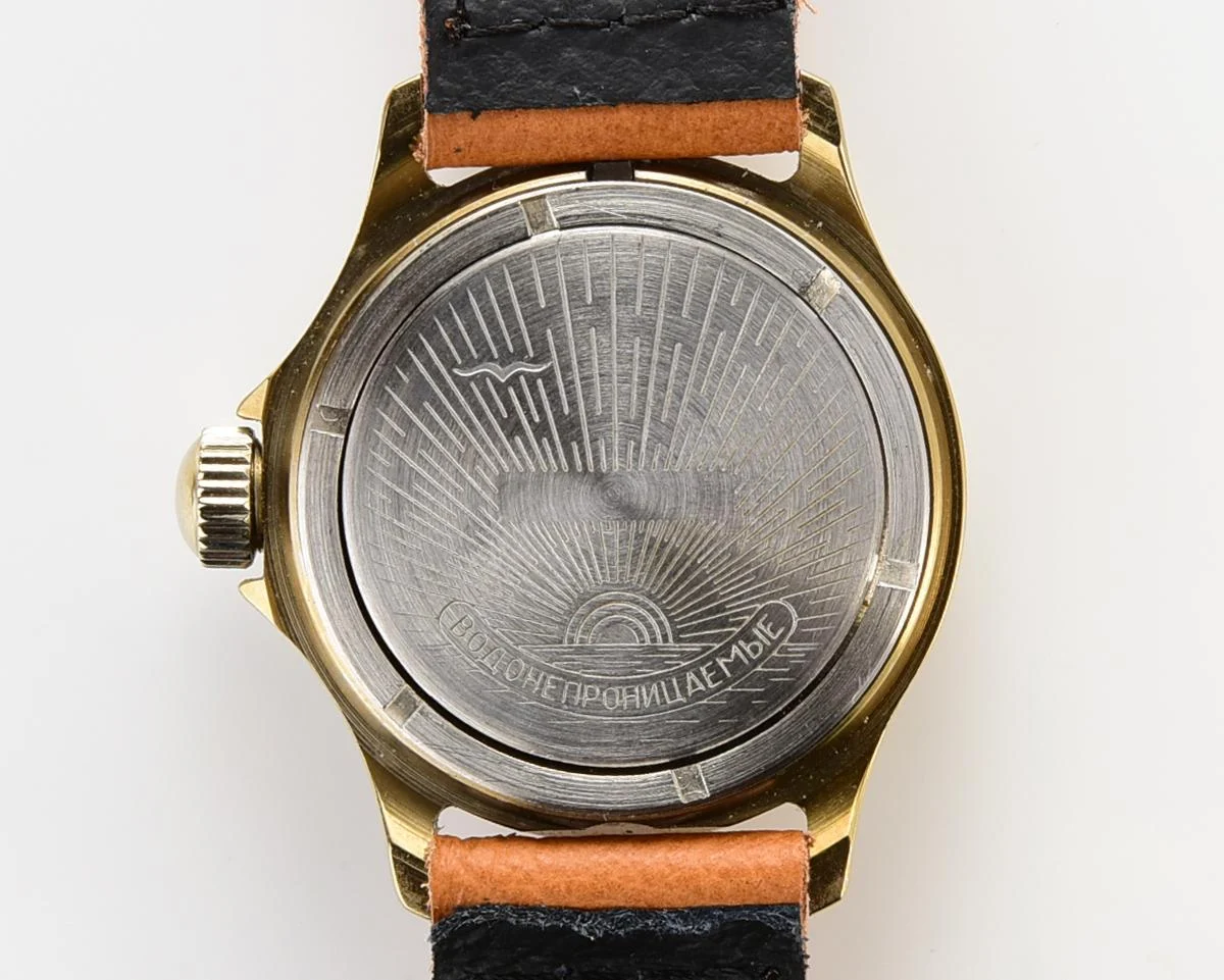 🇺🇦 TIME CAPSULE: Vostok Commander’s Junior mechanical watch – New Old Stock (NOS)!