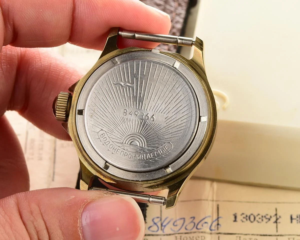 TIME CAPSULE: Vostok Commander’s Junior mechanical watch – New Old Stock (NOS)!