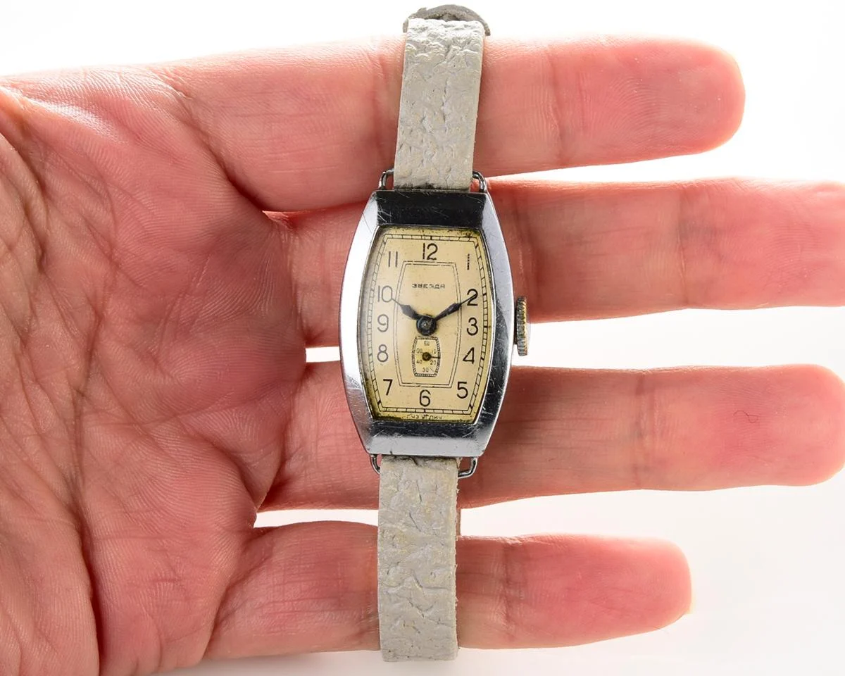 Vintage Soviet Zvezda wrist watch, 1st quarter of 1957