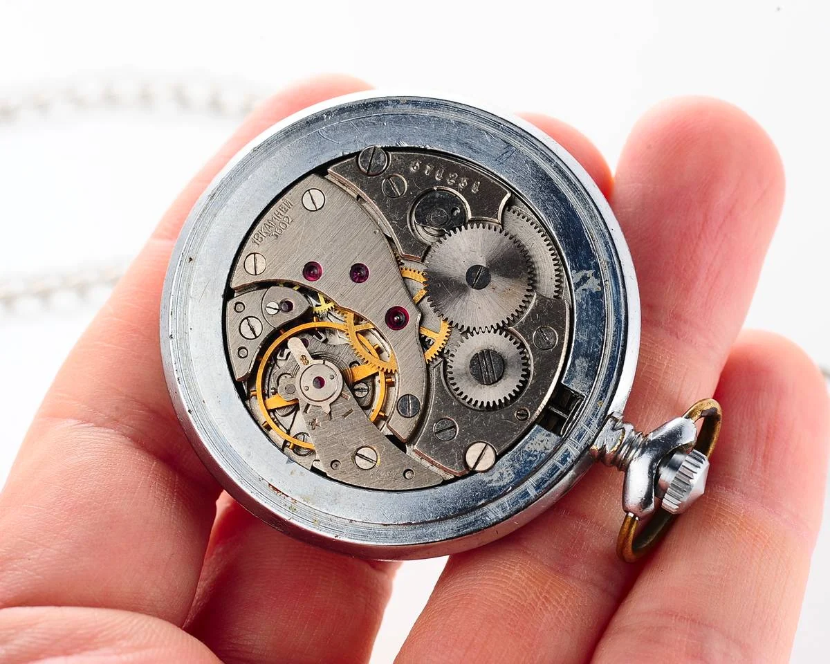 1980 Olympic mechanical Molnija pocket watch with boxer
