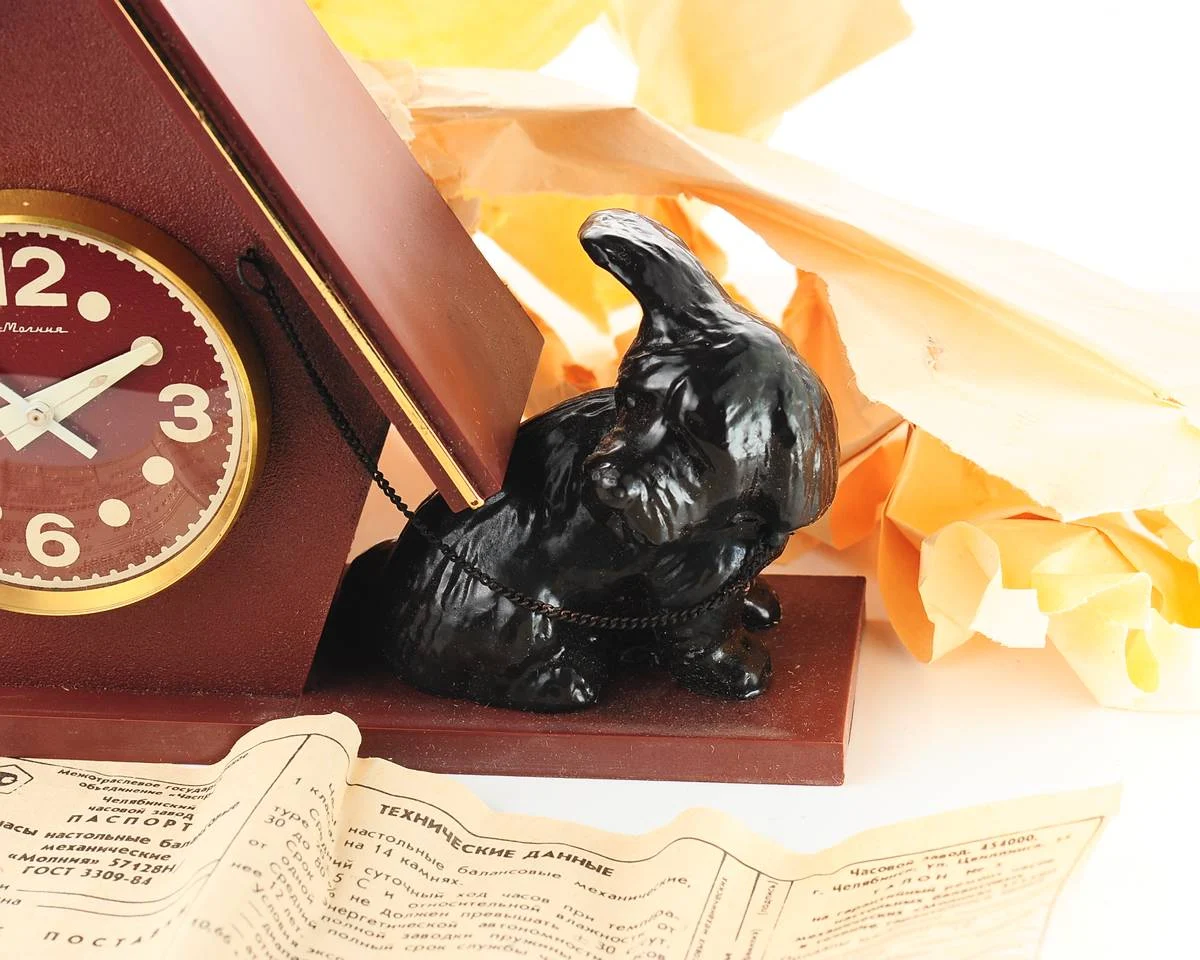 TIME CAPSULE: Molnija table clock (NOS) - 9 days power reserve!