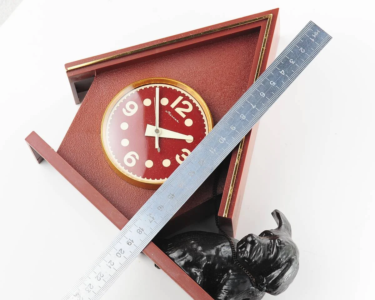 TIME CAPSULE: Molnija table clock (NOS) - 9 days power reserve!