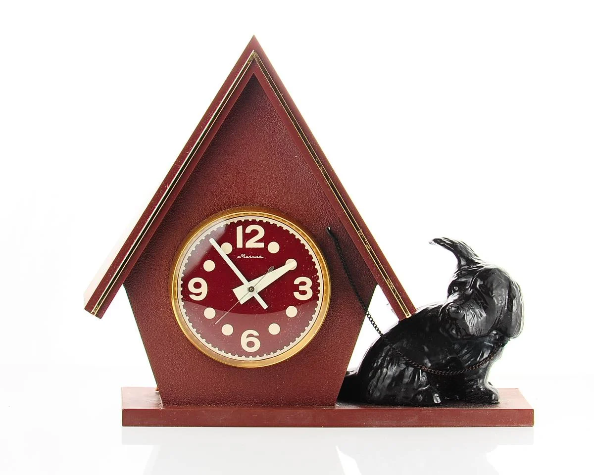 TIME CAPSULE: Molnija table clock (NOS) - 9 days power reserve!