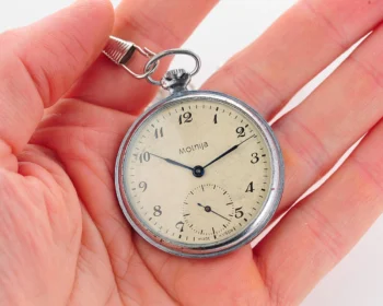 Molnija open face vintage Soviet pocket watch, export version
