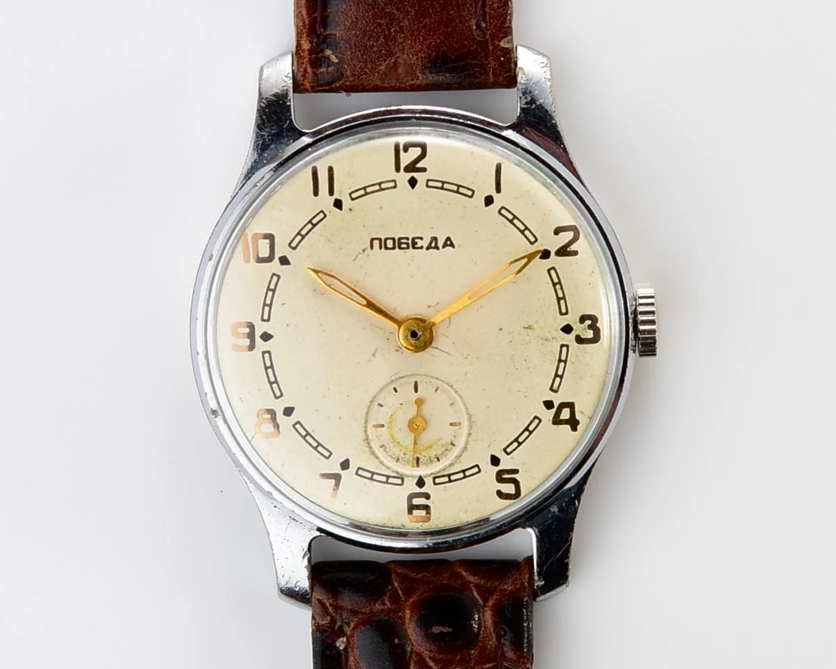 Vintage Soviet mechanical Pobeda wrist watch, PChZ, 2nd quarter of 1957