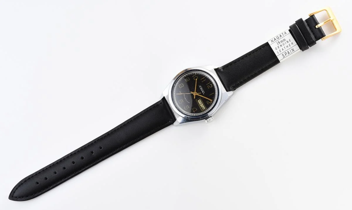 Raketa vintage mechanical wrist watch with double calendar