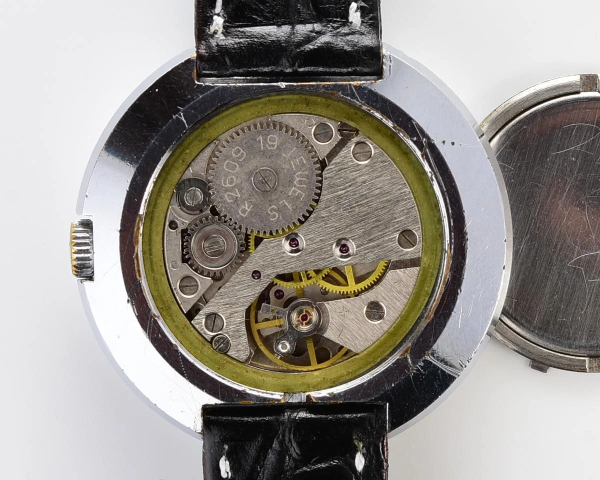 Large vintage Raketa mechanical watch
