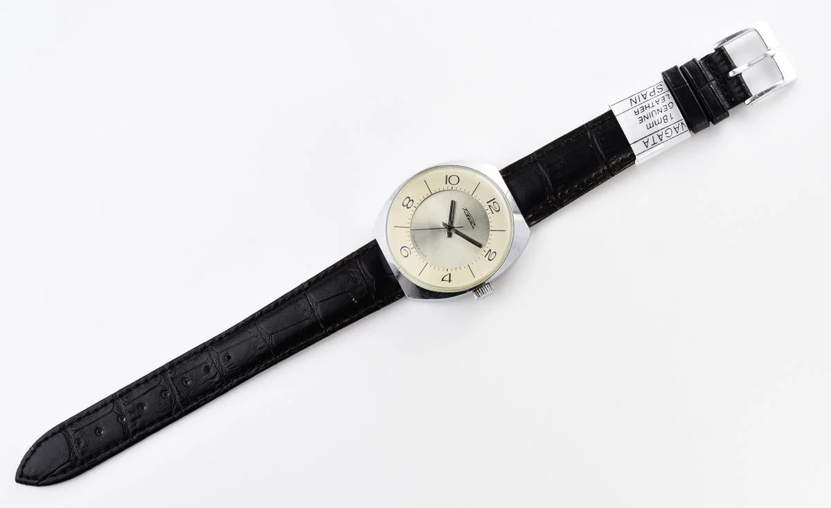 Vintage Raketa Soviet mechanical watch with bi-color dial