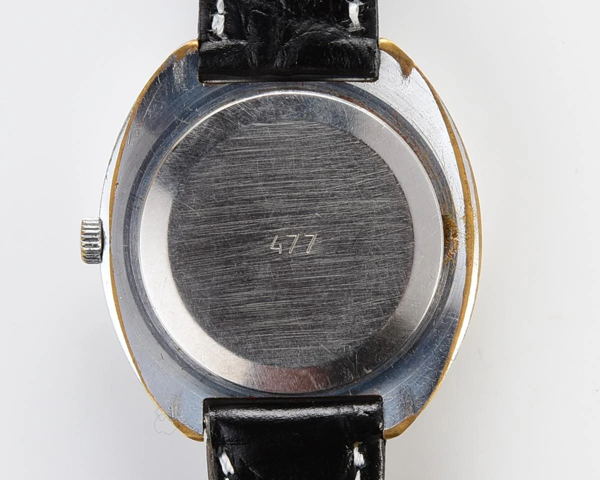 Large vintage Raketa mechanical watch