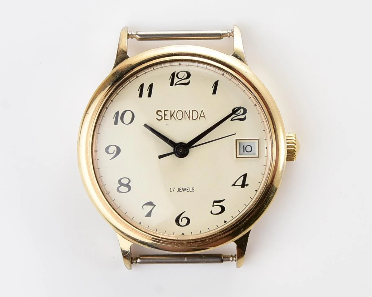 TIME CAPSULE: Vintage Soviet gold-plated Sekonda watch, New Old Stock (NOS)!