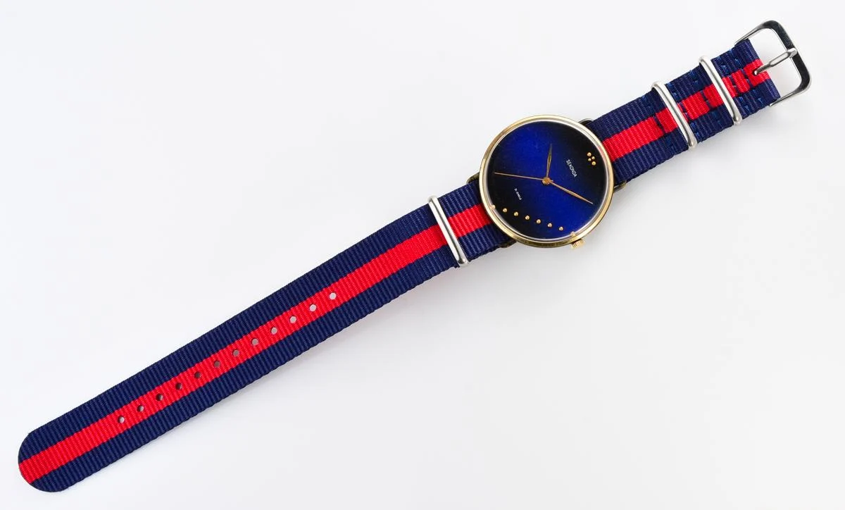 Large Soviet Sekonda (Zarya) vintage mechanical wristwatch