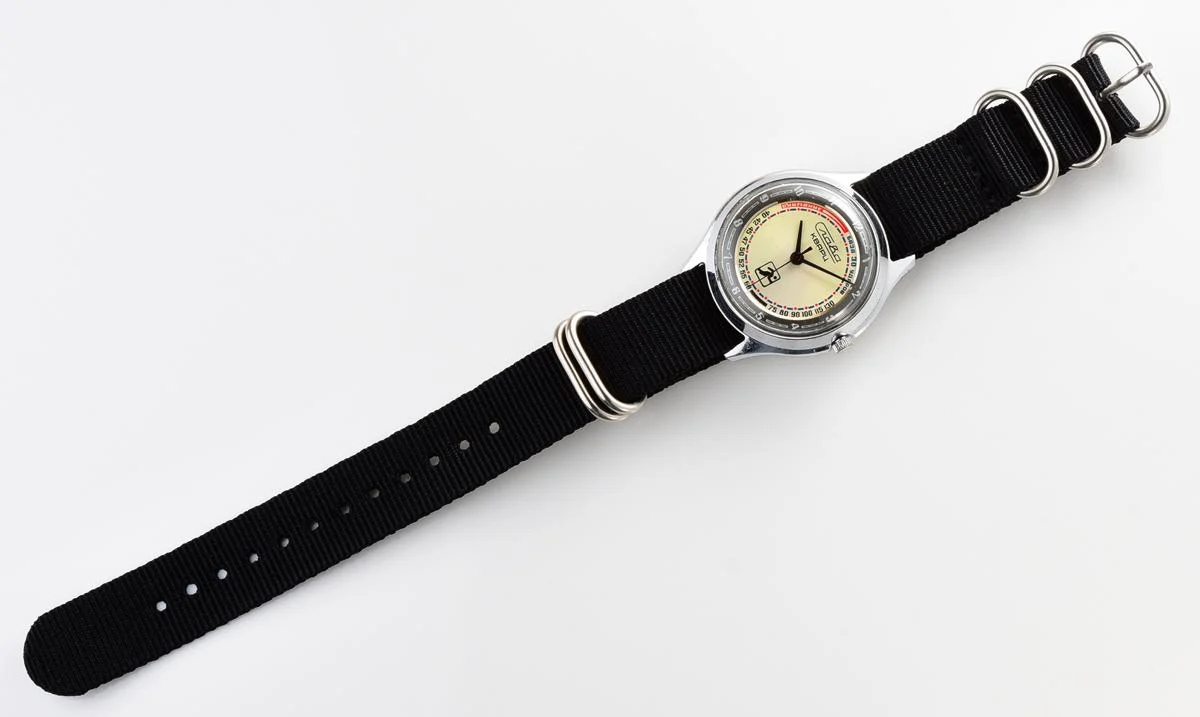 Soviet quartz Slava "Sport" with pulse scale!