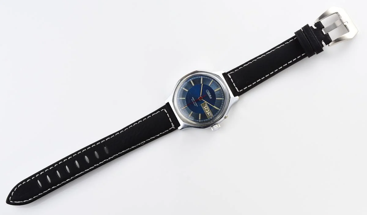 Slava Soviet mechanical vintage watch