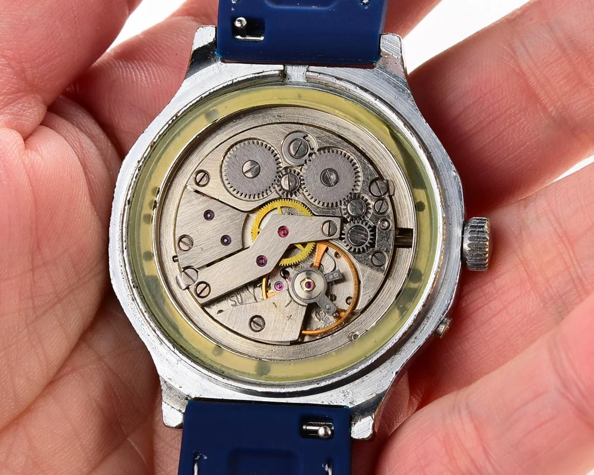 Large vintage Slava Soviet mechanical watch