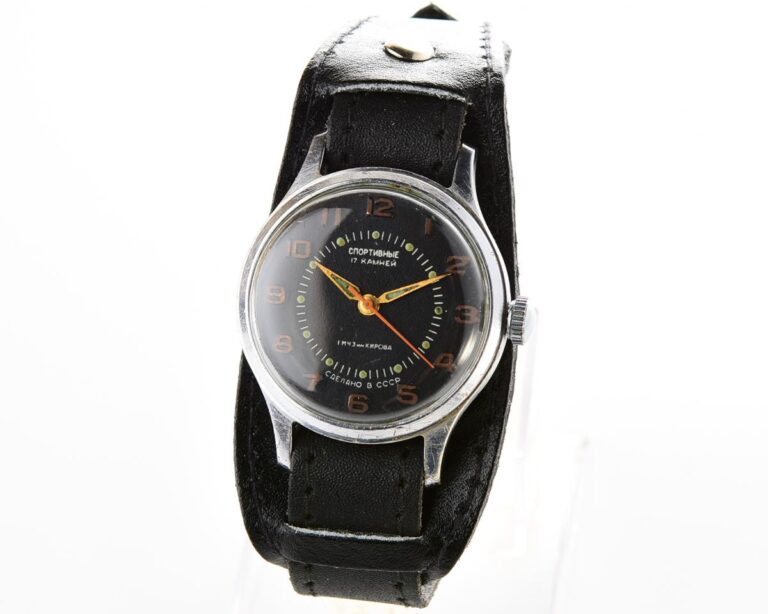 Vintage soviet SPORTIVNIE mechanical watch