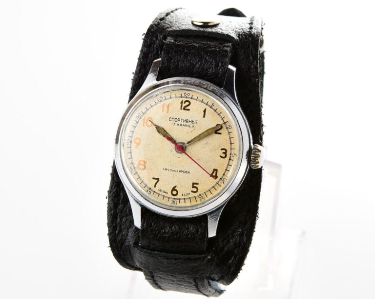 Vintage soviet SPORTIVNIE mechanical watch