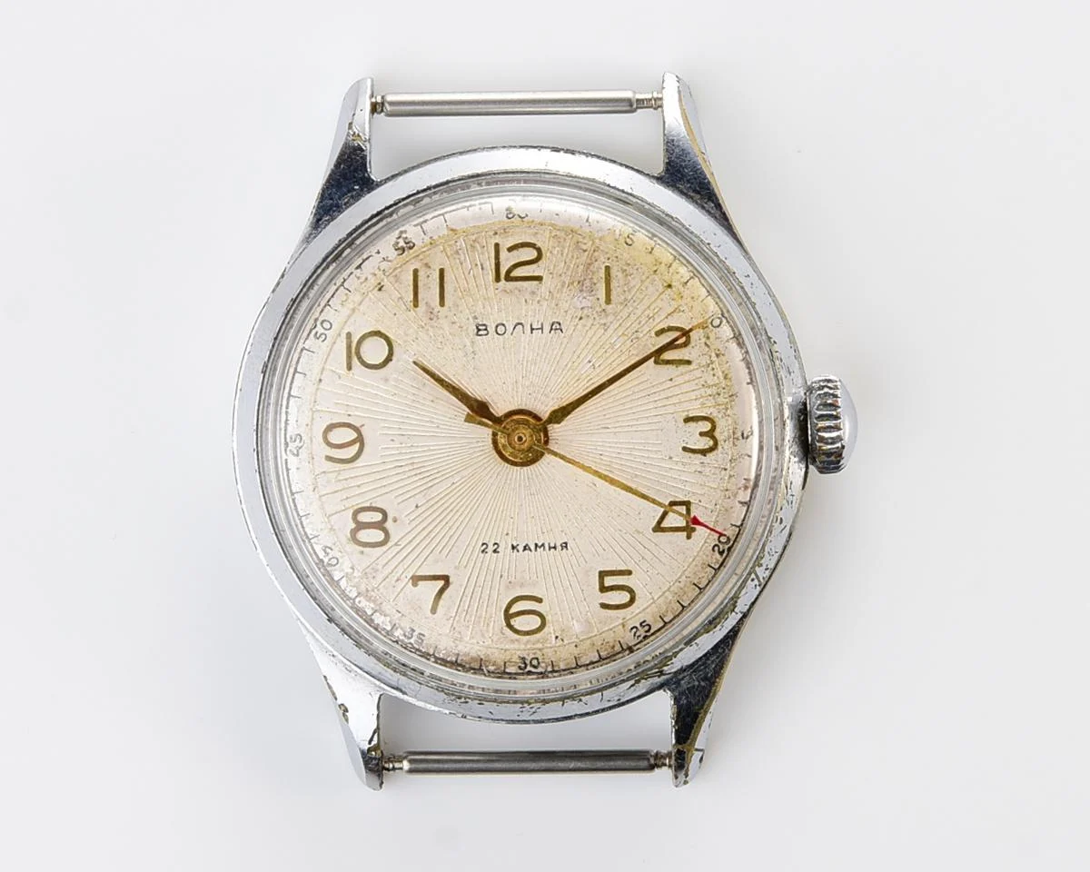Soviet Volna vintage mechanical watch, from the 3rd quarter of 1959!