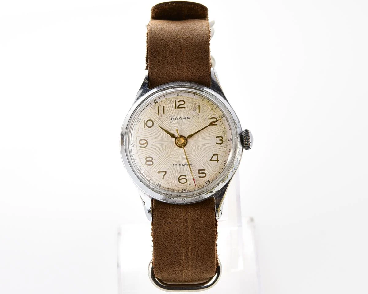 Soviet Volna vintage mechanical watch, from the 3rd quarter of 1959!