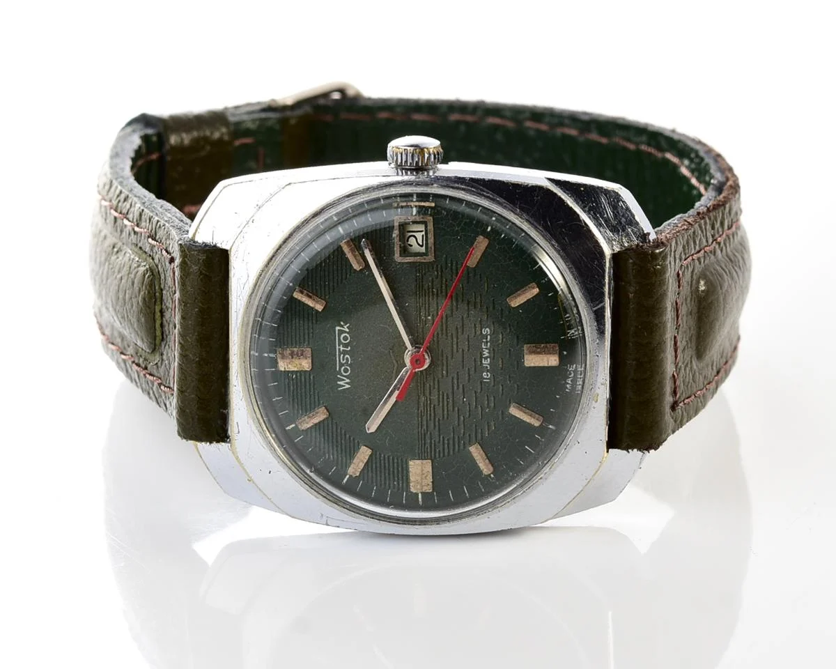 Export Wostok (Vostok) mechanical watch with beautiful textured teal dial