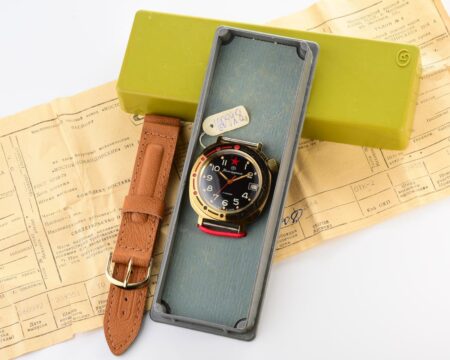 TIME CAPSULE: Vostok Komandirskie mechanical watch – new old stock(NOS)!