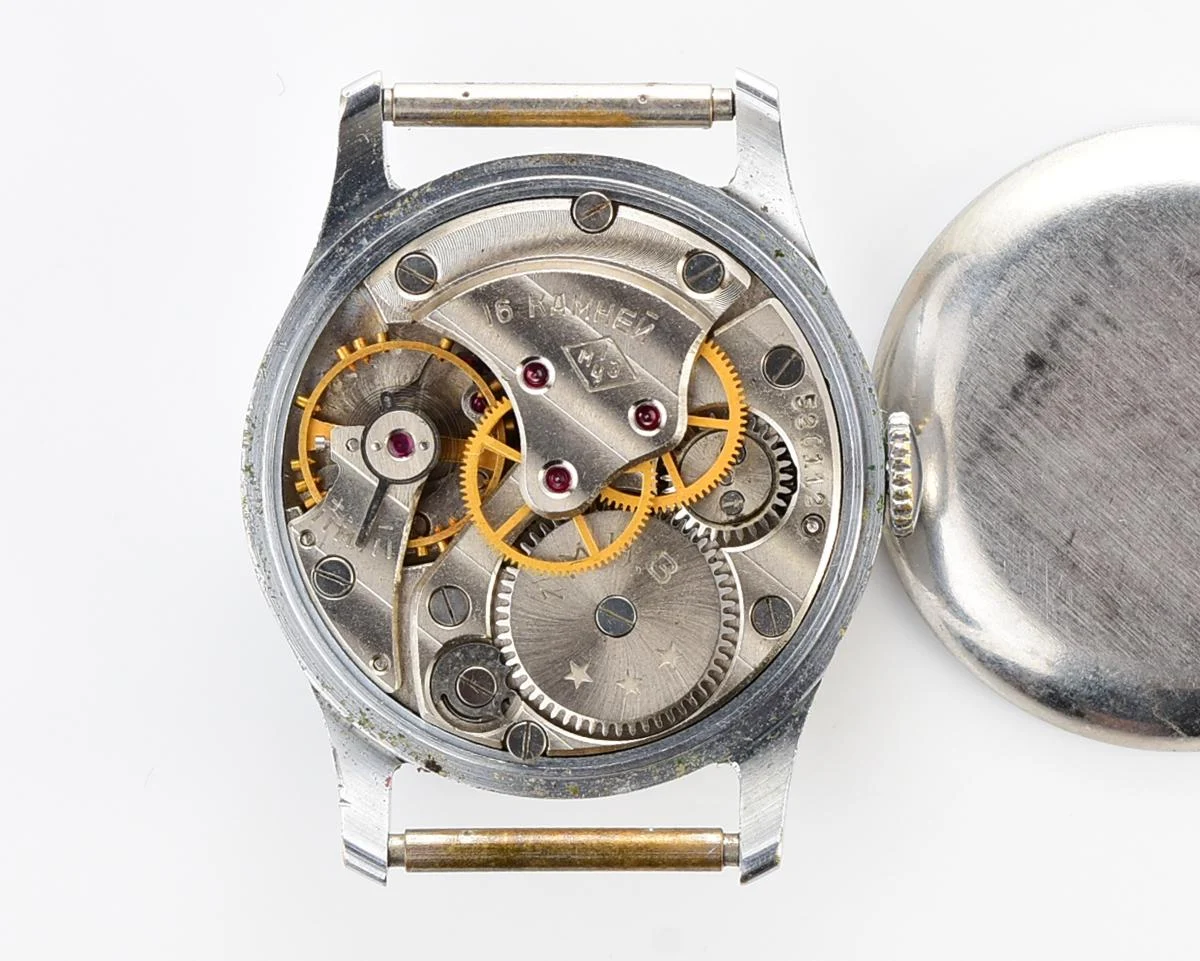 Excellent Moskva Soviet mechanical watch