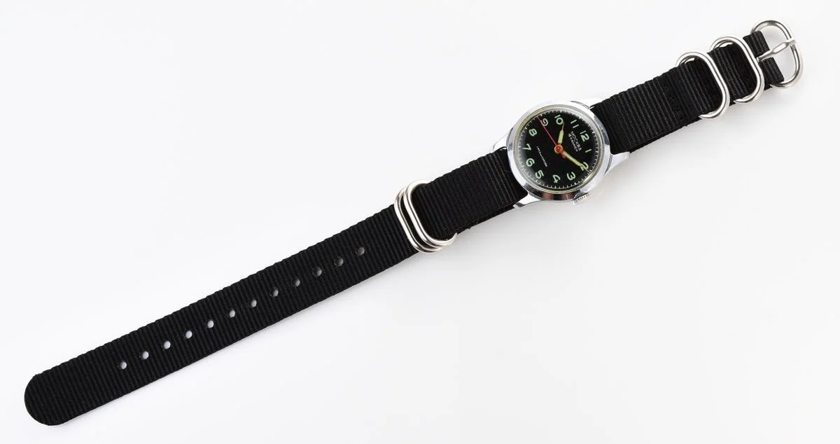 Excellent Moskva Soviet mechanical watch