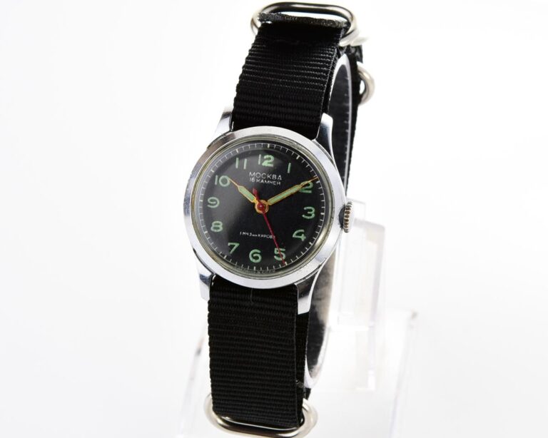 Excellent MOSKVA soviet mechanical watch