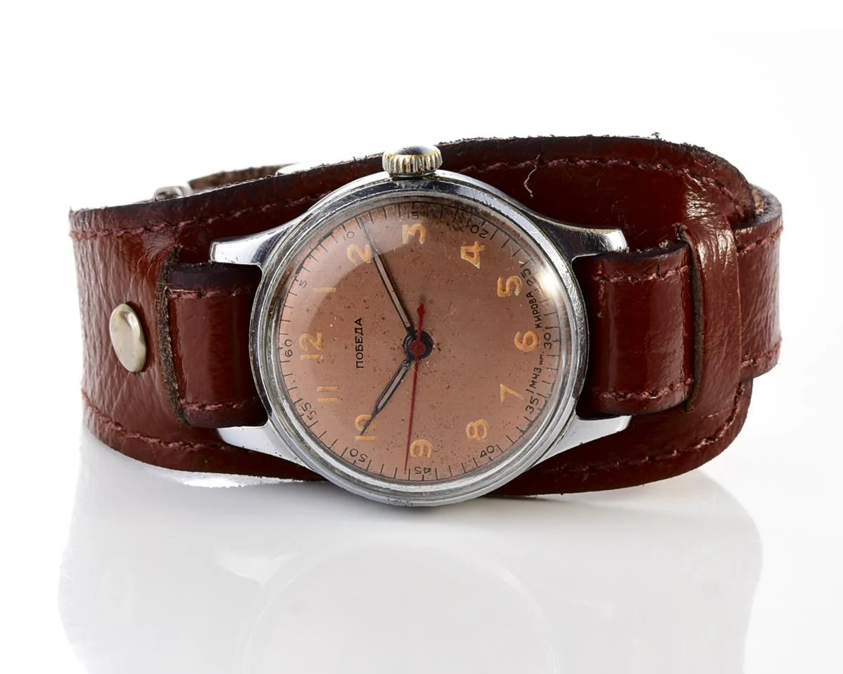 Rare! Vintage Pobeda watch with central seconds hand, bronze dial & uncommon hermetic case, from 3rd quarter of 1954