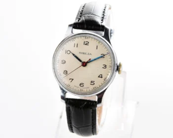 Vintage Pobeda watch with central seconds hand, 2nd quarter of 1956