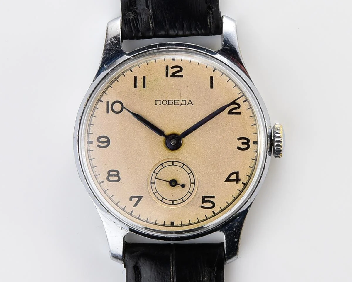 Excellent condition vintage Soviet mechanical Pobeda wrist watch, 1st quarter 1953