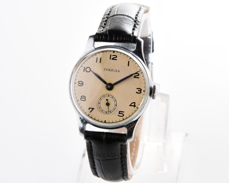 Excellent condition vintage soviet mechanical POBEDA wrist watch, 1st quarter 1953