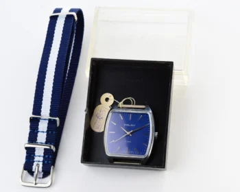 Excellent Soviet vintage Poljot mechanical watch with box!